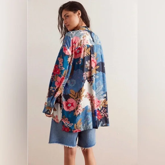 Spell/Free People Tyler Printed Shirt in Blue Shadow Size S. NWT